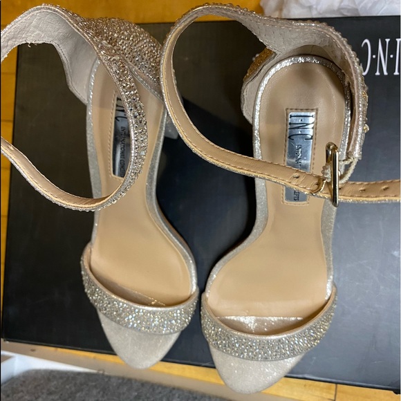 Macy’s Open Toe Gold Heels - Picture 15 of 16